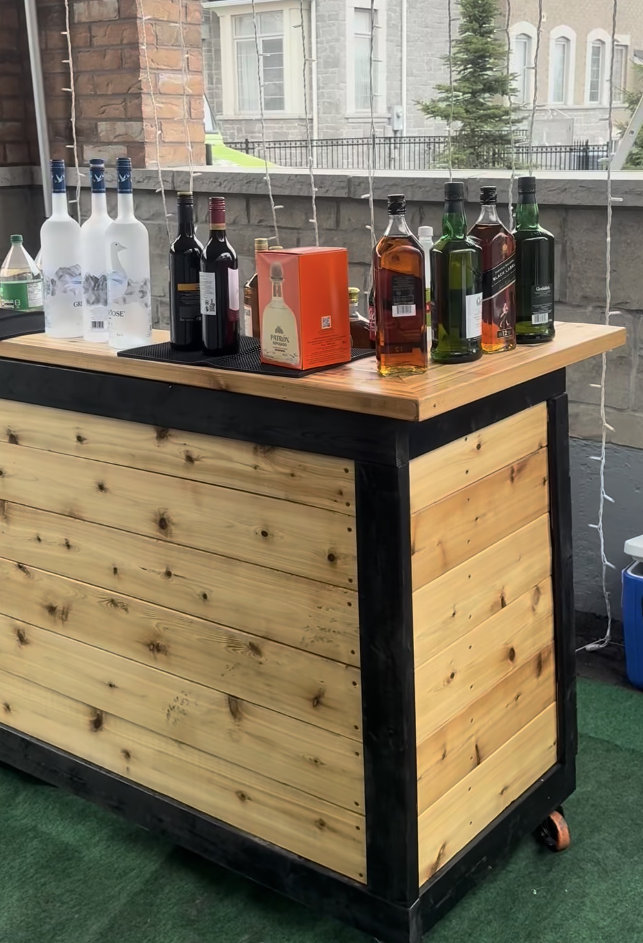 Bar2Go wooden mobile bar at an event